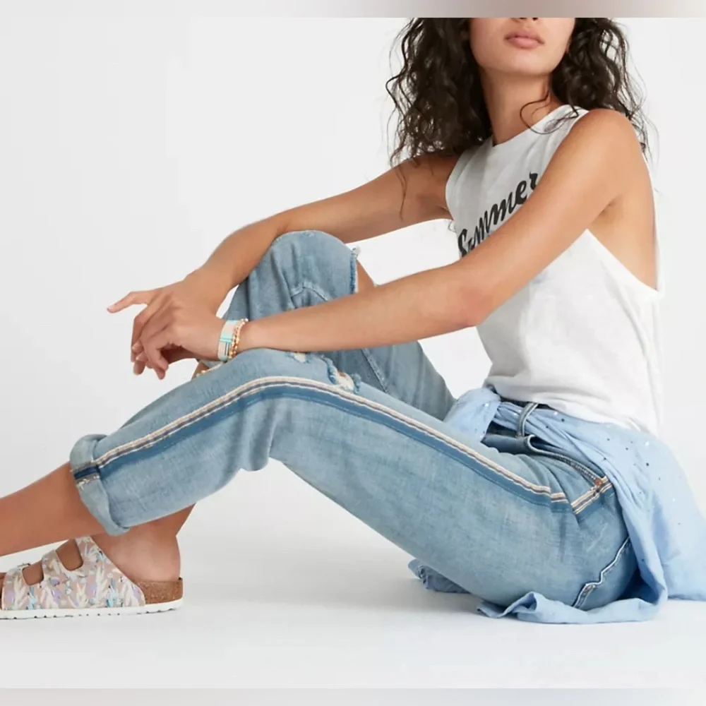 Pilcro and the Letterpress by Anthropologie Slim Boyfriend Distressed Blue Jeans - Picture 16 of 16